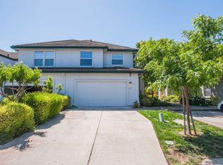 837 Polar Bear Cir, Galt, CA