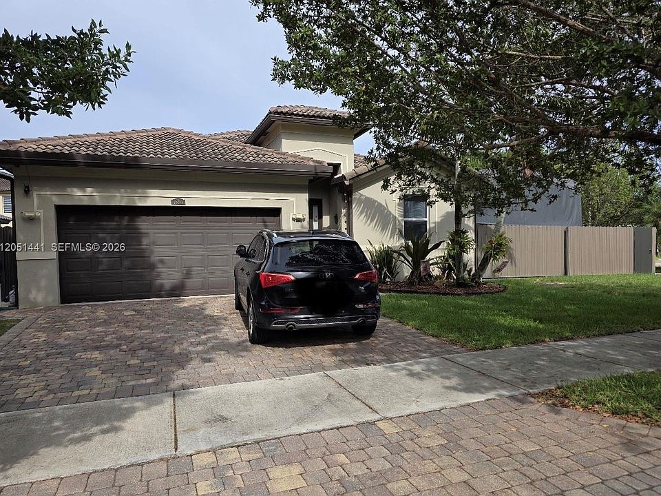 1st image of 28363 SW 129th Ct