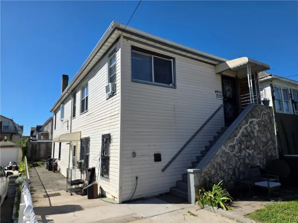 6923 Hessler Ave, Arverne, NY 11692