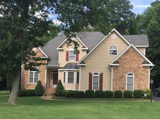 3325 Kings Farm Dr, Midlothian, VA 23113