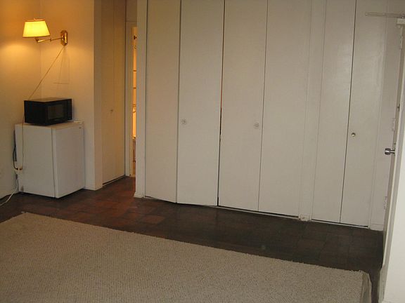 4th image of S1705-4515 Willard Ave #S1705