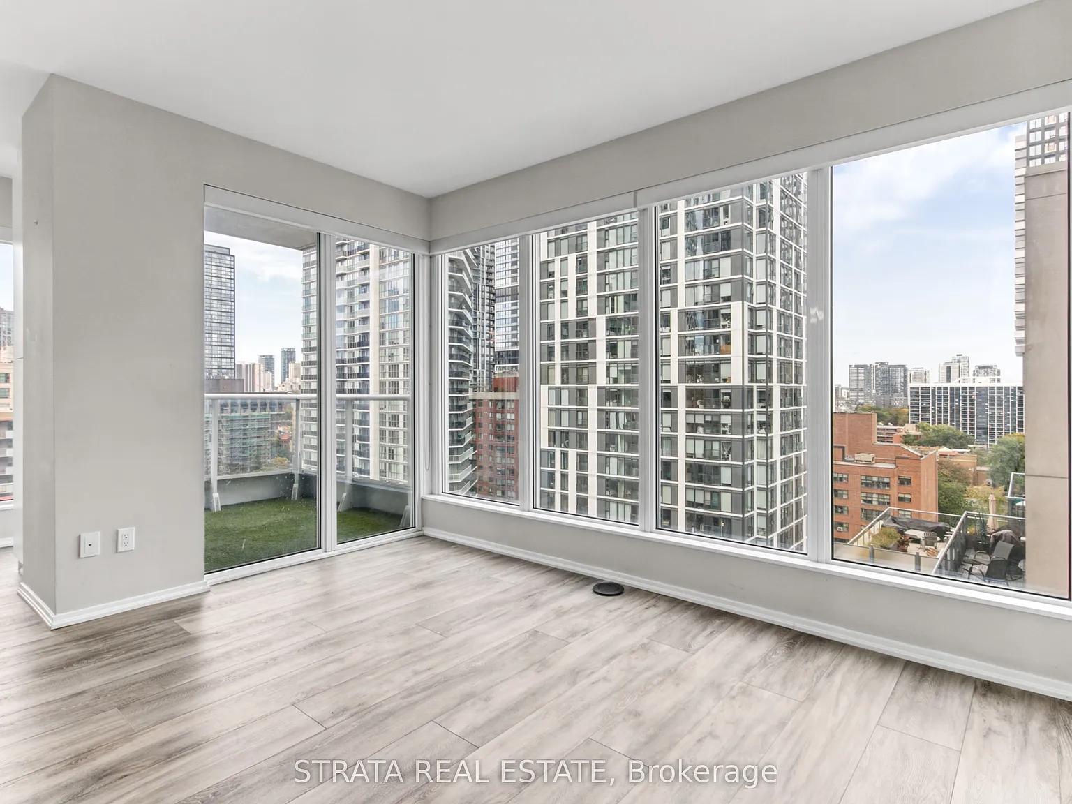 3 bed, $3,000 — Photo 4