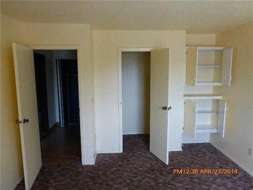4th image of 6146 E 127th St