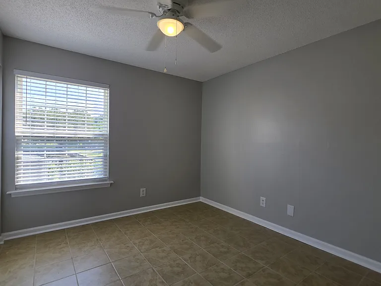 8642 S Bridge Dr #1 — Photo 41