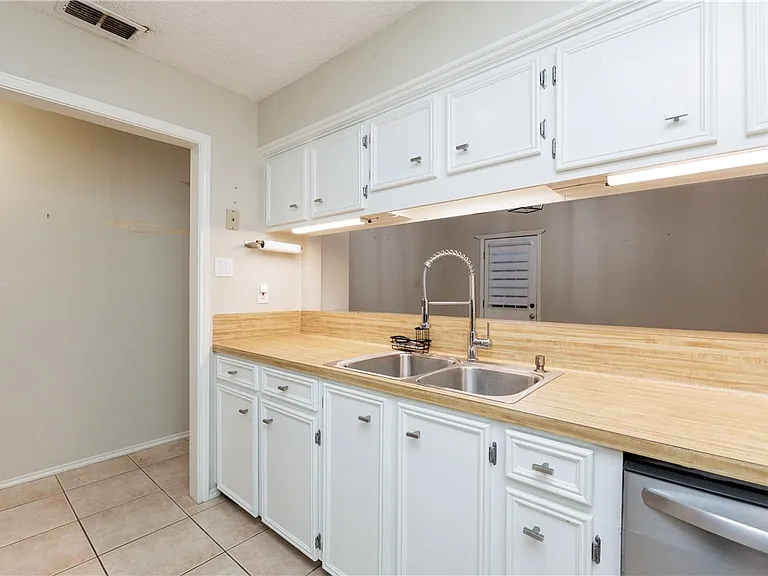13656 Teague Ln #62 — Photo 9