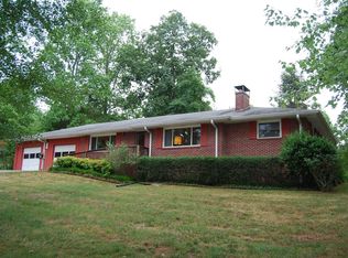 124 Acorn St, Cornelia, GA 30531