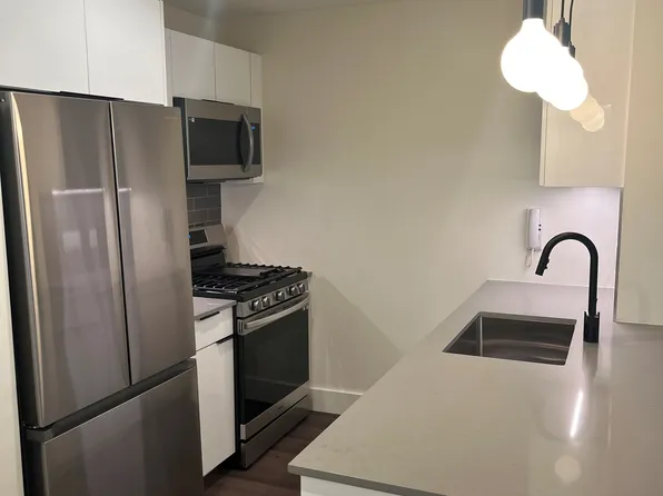 11 East First Street image 1 of 10