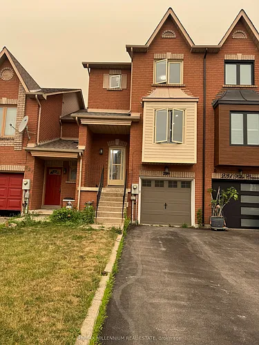 229 Kelso Cres Photo 1