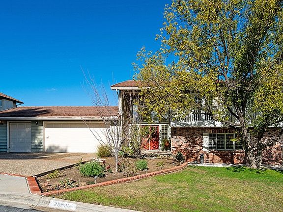 2nd image of 23700 Calistoga Pl