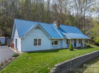 444 Martin Branch Rd, Leicester, NC 28748