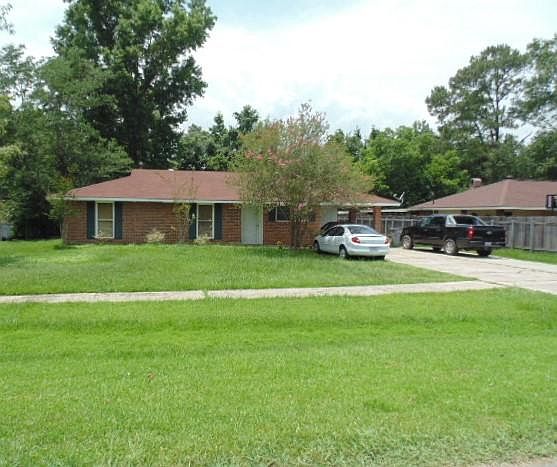 1st image of 1905 Debra Dr