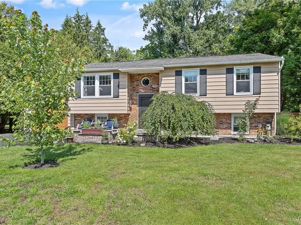 507 Valley Dr E, Chittenango, NY 13037