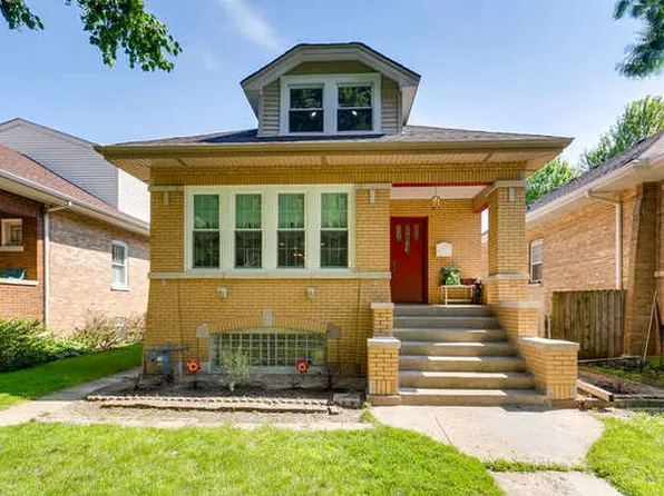 5249 Hoffman St, Skokie, IL 60077