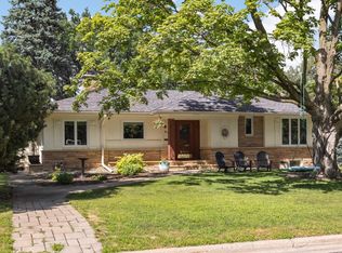 4900 Frontenac Ave, Golden Valley, MN 55422