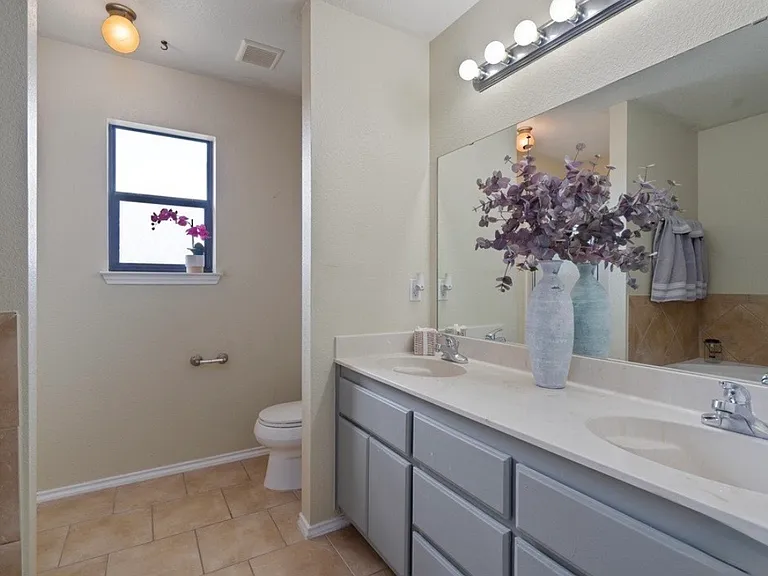 1205 Marlee Cir — Photo 19
