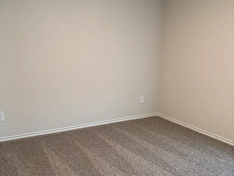 300 Wild Rose Way — Photo 20