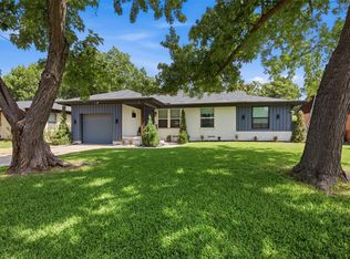 2903 Healey Dr, Dallas, TX 75228
