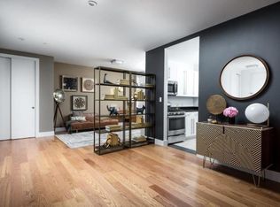 4250 Murray St, Flushing, NY 11355