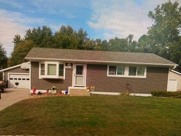 4th image of 611 Monica Ct