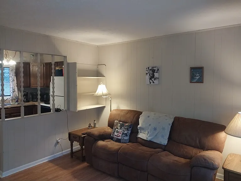 1014 Greenville Hwy #A — Photo 10