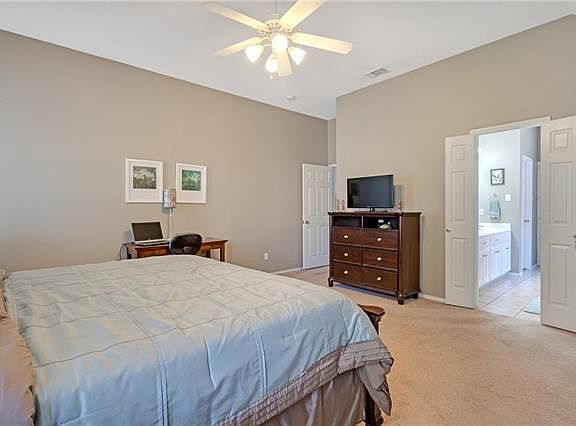 4th image of 8821 San Joaquin Trl