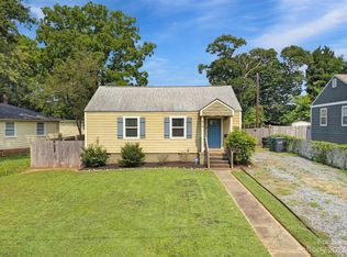 1414 Winston Dr, Charlotte, NC 28205