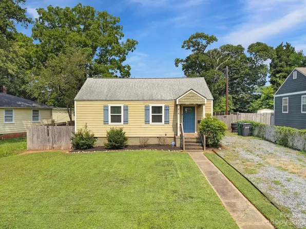 1414 Winston Dr, Charlotte, NC 28205