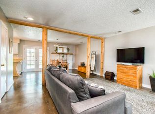 610 La Casa De Prasa Dr SE, Rio Rancho, NM 87124