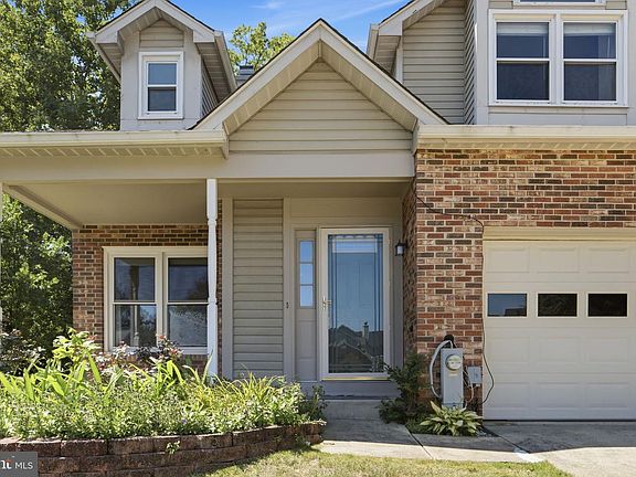 4th image of 14108 Greenview Dr