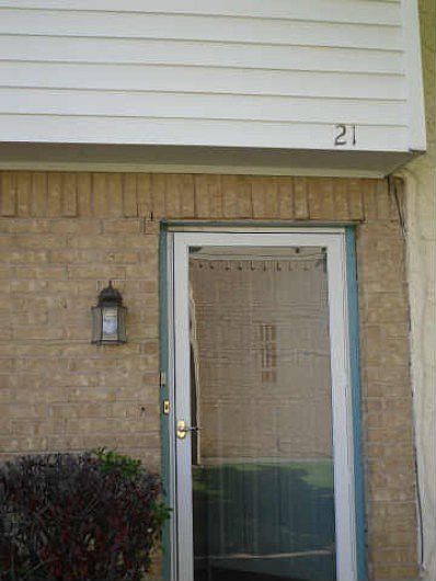 1st image of 21 E Creek Ln