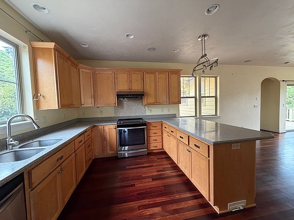 5th image of 2659 Hendricks Ridge Dr