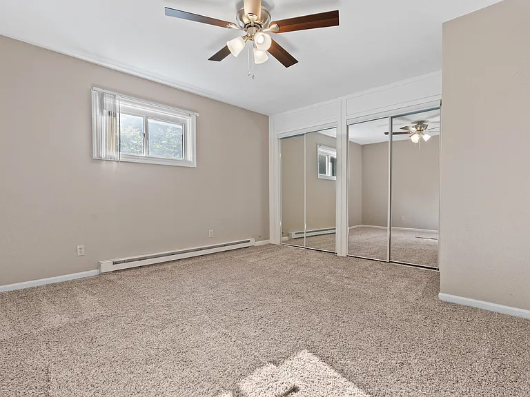 Cedar Crest Apartments — Photo 15