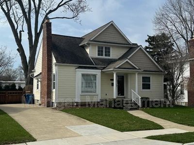 881 Simpson St, Plymouth, MI, 48170