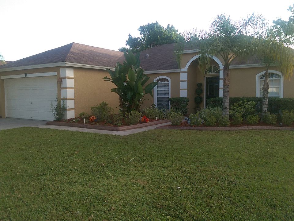 1st image of 14834 Redcliff Dr