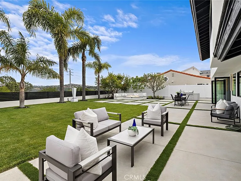 6 Monterey Cir — Photo 25