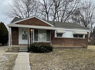 535 Longfellow St, Inkster, MI 48141