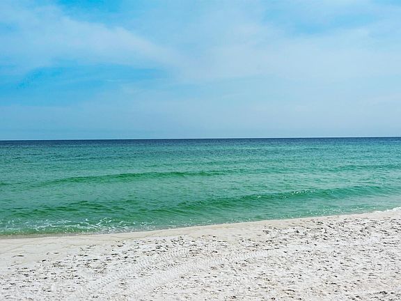 5th image of 900 Fort Pickens Rd APT 425