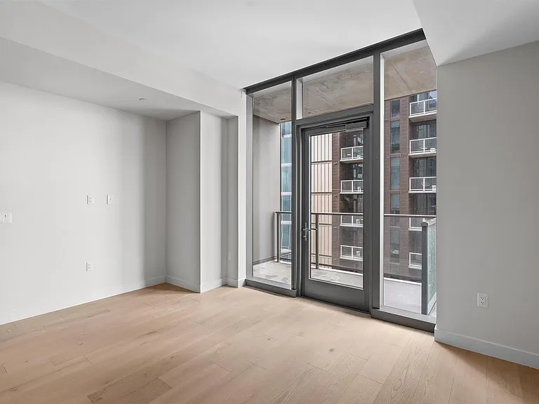 44 East Ave #2306 — Photo 8