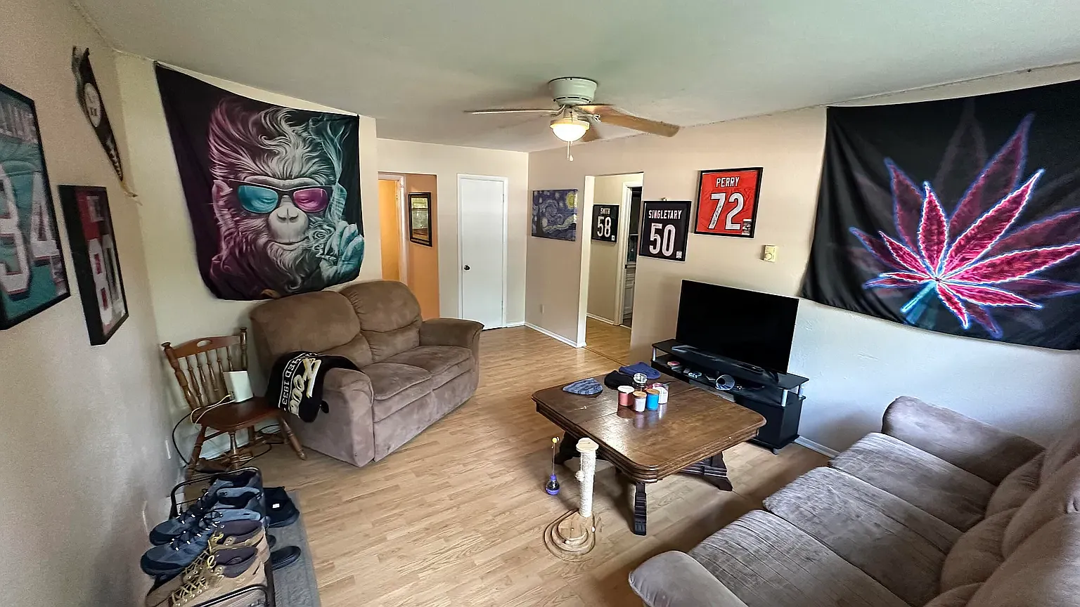 3 bed, 1.5 bath, 1034 sqft, $1,450 — Photo 2