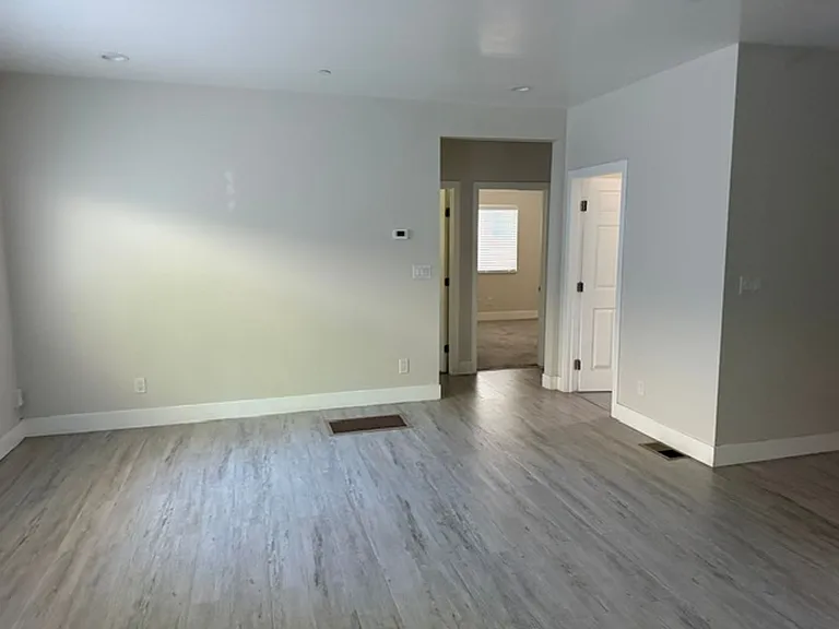 1515 T St — Photo 10