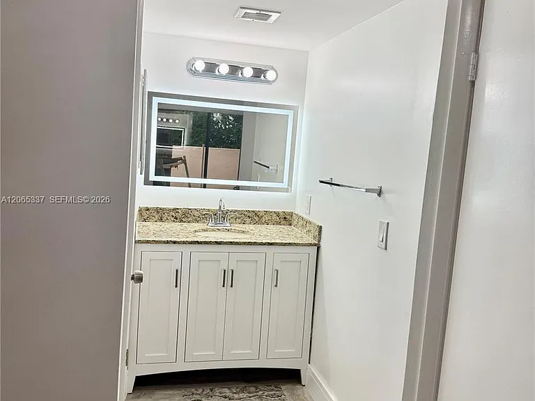 13078 SW 88th Ln #B102 — Photo 9