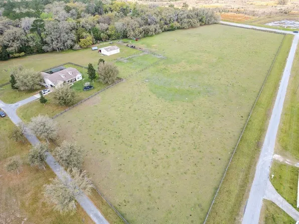 7155 Quarterhorse Ln, Brooksville, FL 34604