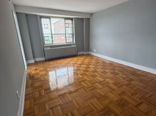 189-02 64th Ave #9A, Fresh Meadows, NY 11365