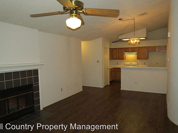 3rd image of 12805 Humphrey Dr