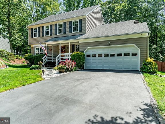 2nd image of 2028 Admiral Dr