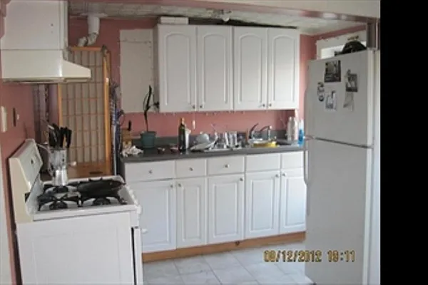 Rented by Corcoran | media 72