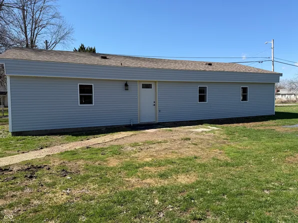 110 N East St, Kennard, IN 47351