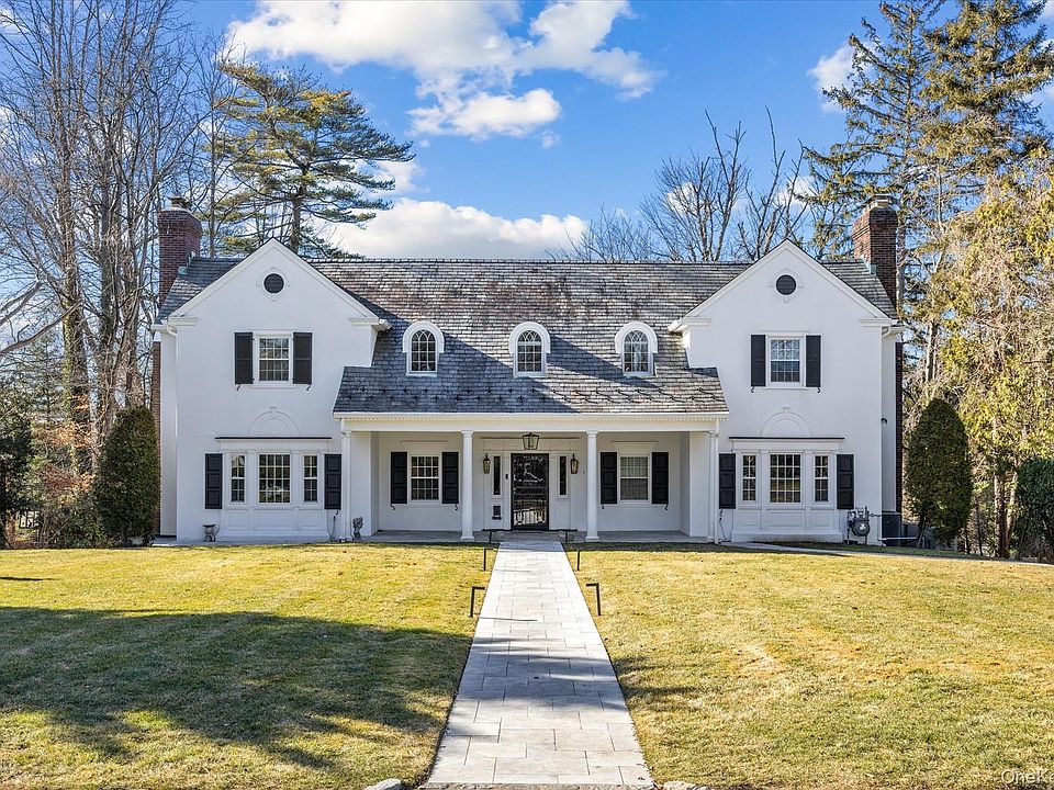 1st image of 30 Wildwood Drive