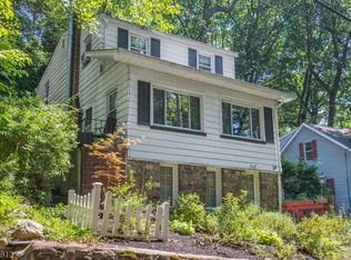 6 Cliffside Trl, Denville, NJ