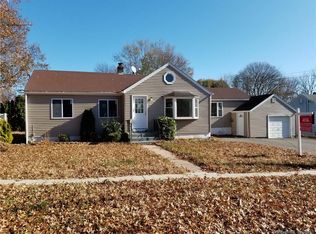 11 Ruby Rd, West Haven, CT 06516